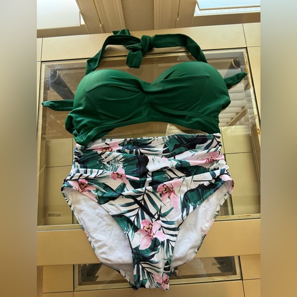 High Waisted Twist Front Push Up Bikini Set Criss Cross Push Up Bikini - Picture 5 of 8